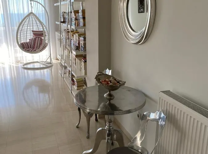 Classy Seaside With Amazing View * Salonic