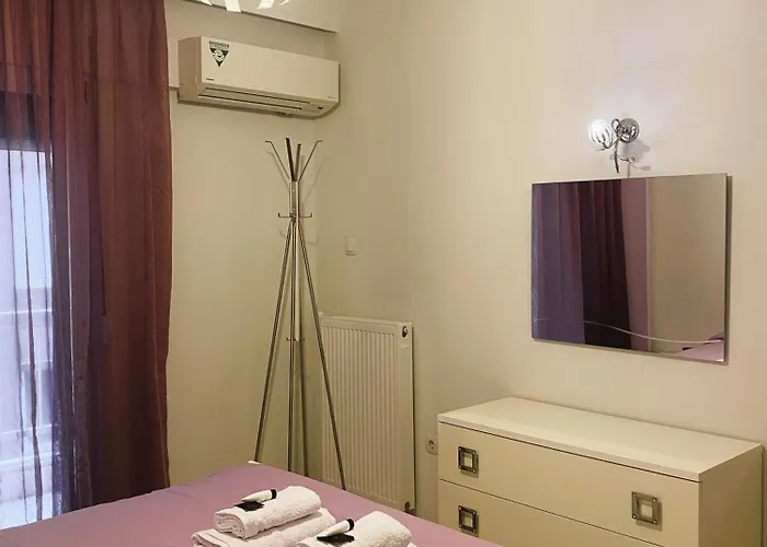 Classy Seaside With Amazing View Salonic