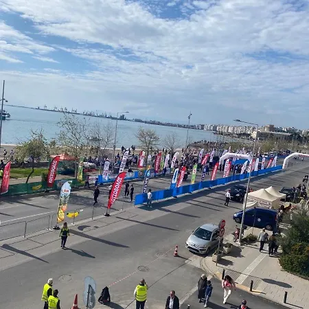 Classy Seaside With Amazing View سالونيك