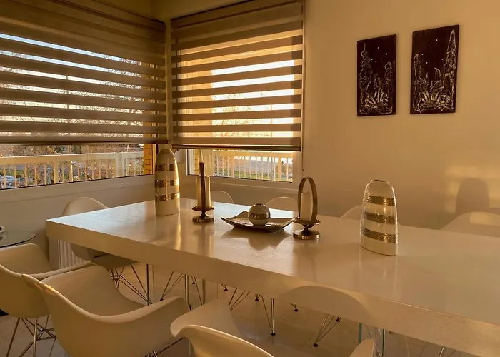 דירה Classy Seaside With Amazing View